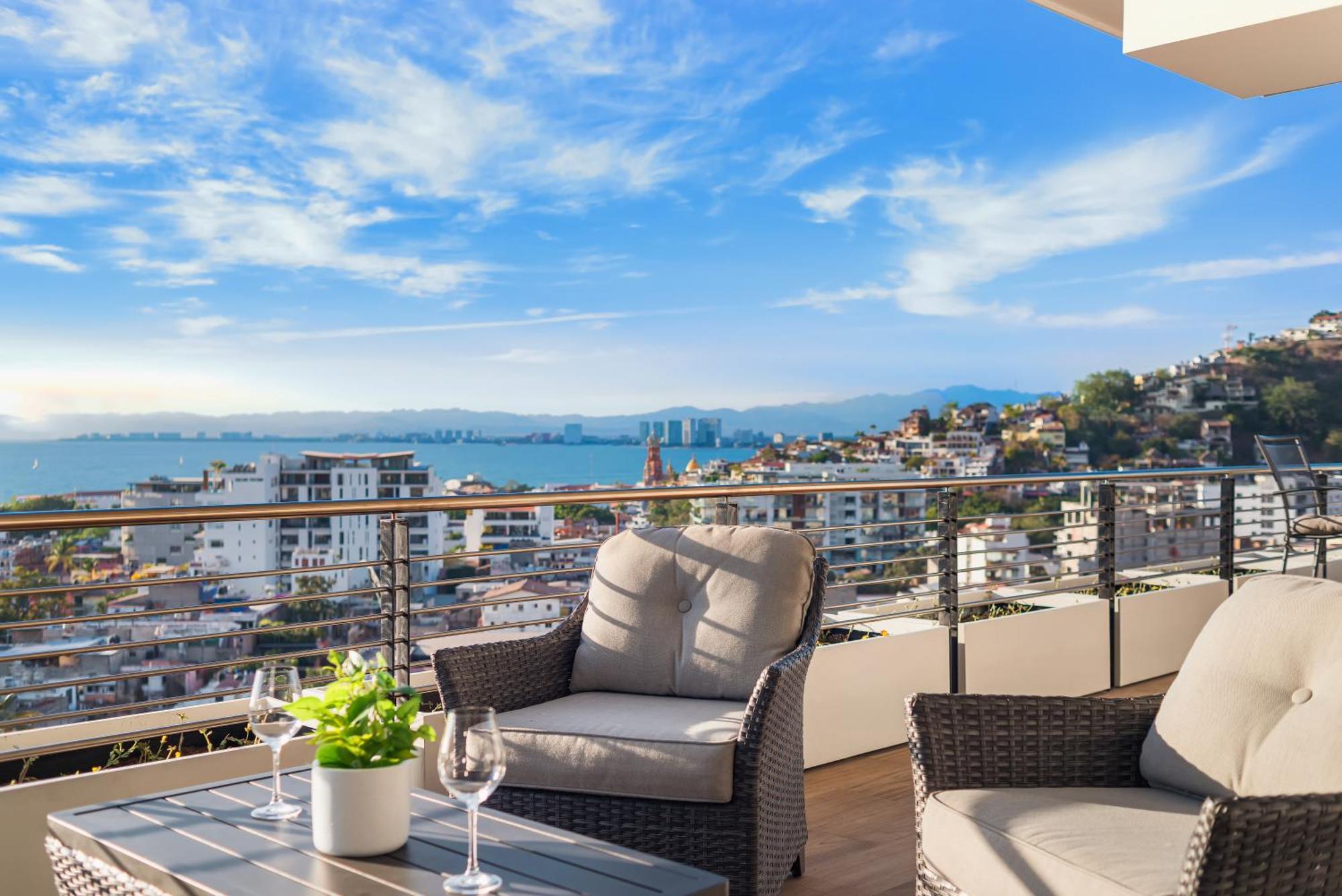 Maxwell Residences Romantic Zone Puerto Vallarta Exterior photo