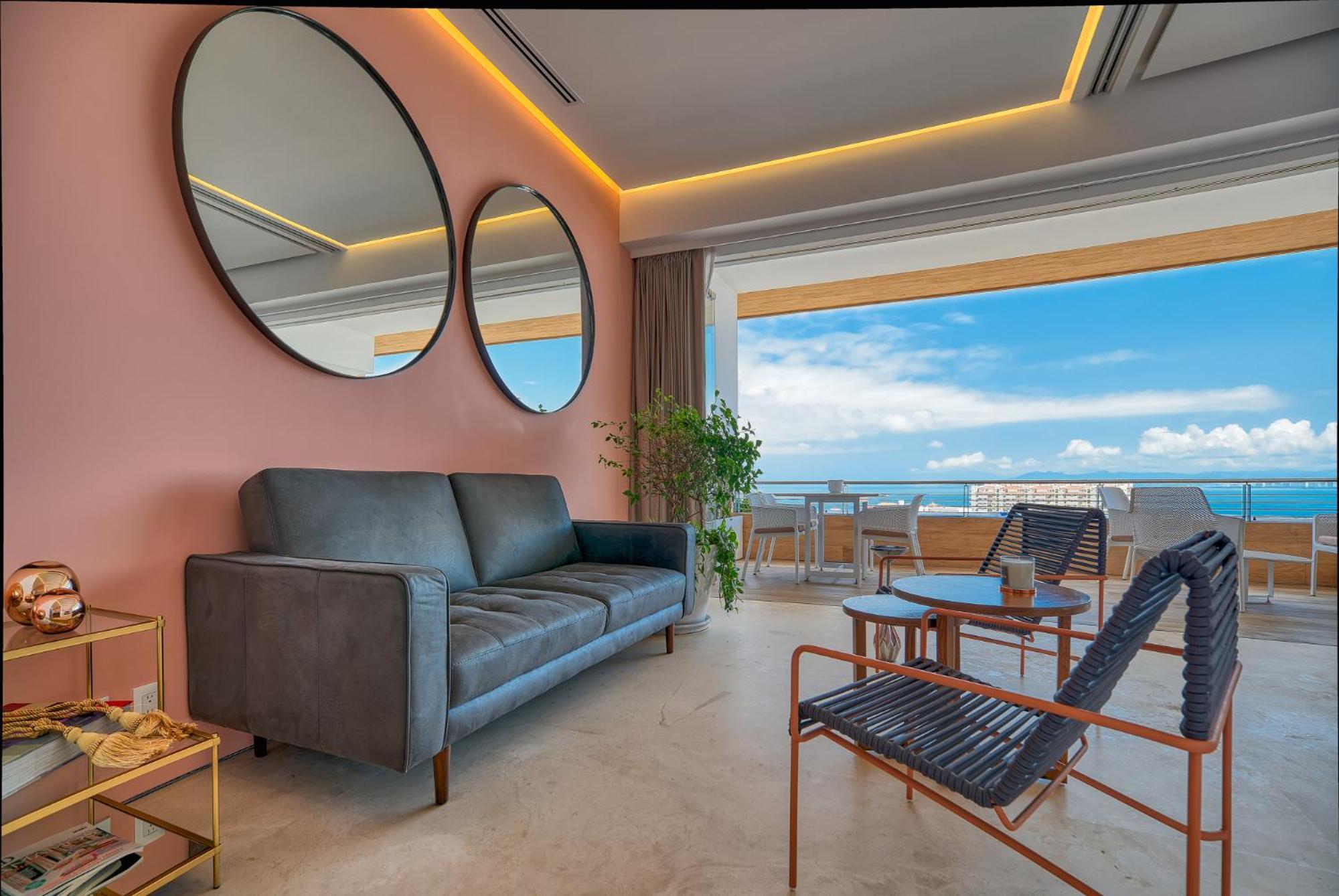 Maxwell Residences Romantic Zone Puerto Vallarta Exterior photo
